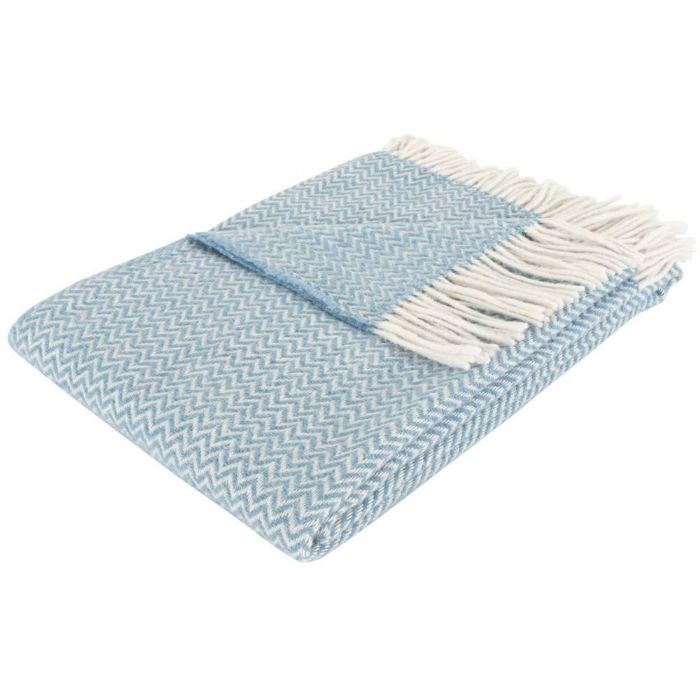 Uldplaid med finkæmmet uld - 130x200 cm - Blødt uldtæppe med lyseblå zigzag mønster - By Borg plaid 