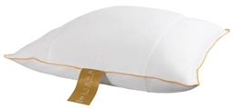 Luksus moskuspude - 60x63 cm  - Lav hovedpude med bokskant - 3 kammer dunpude - LIXRA Gold