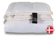 Dobbeltdyne 240x220 cm - Gåsedunsdyne - Helårs king size dyne - Premium By Borg - Gulddynen 