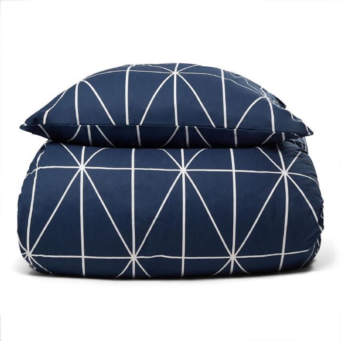 King size sengetøj 100% bomuld - 240x220 cm - Blåt sengesæt med harlekintern - Nordstrand Home - Dynebetræk i 100% bomuld 