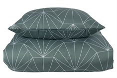 Bomuldssatin sengetøj 140x220 cm - Hexagon støvet grøn - Vendbart dynebetræk - By Night sengesæt